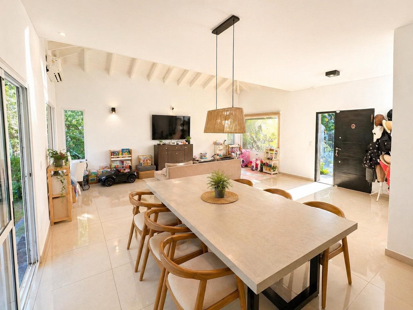 Beautiful house for sale in the San Francisco neighborhood