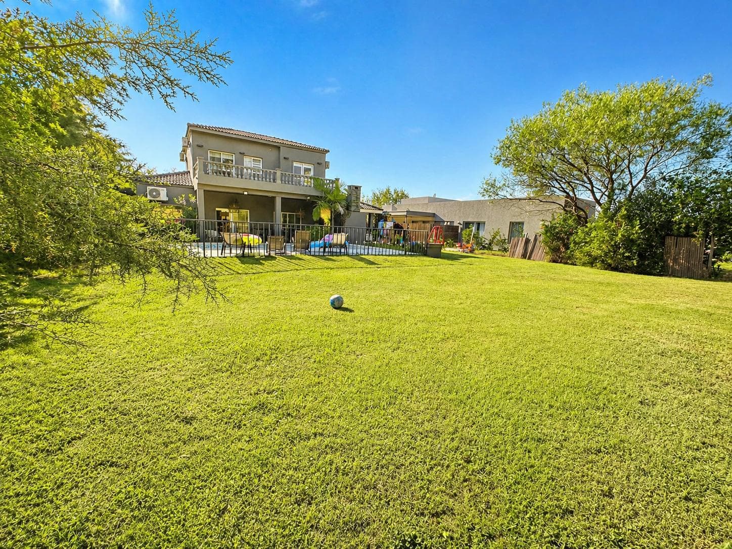 Beautiful house for sale in the San Francisco neighborhood