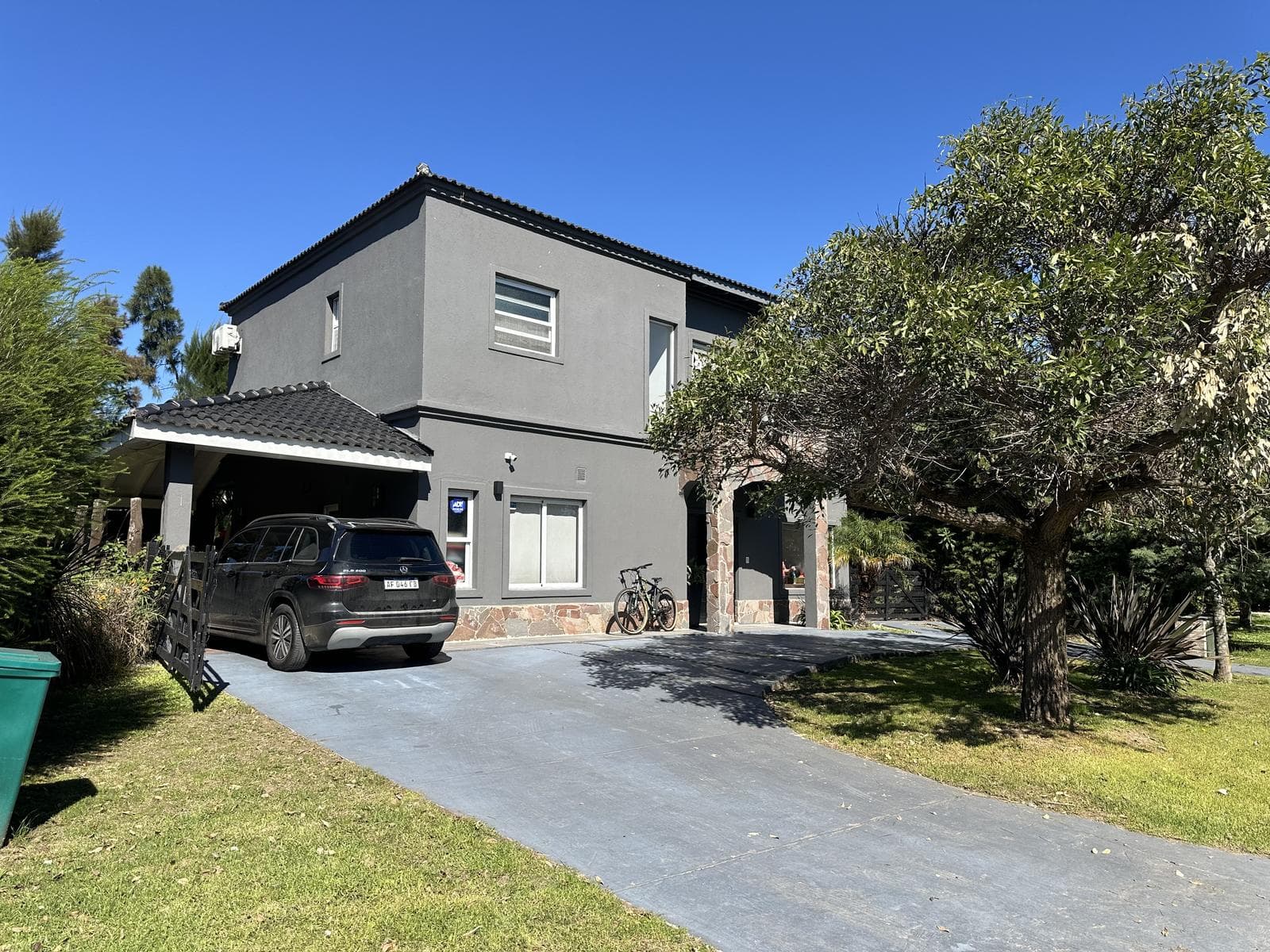 Beautiful house for sale in the San Francisco neighborhood
