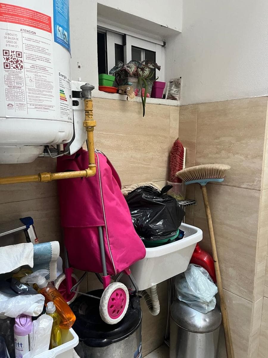 Apartment building, 9 units, Piñeyro. Investment property with rental income