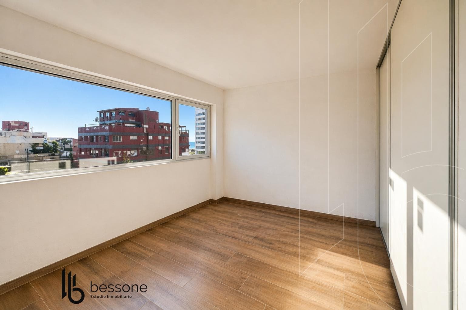 Apartment - P. Mogotes