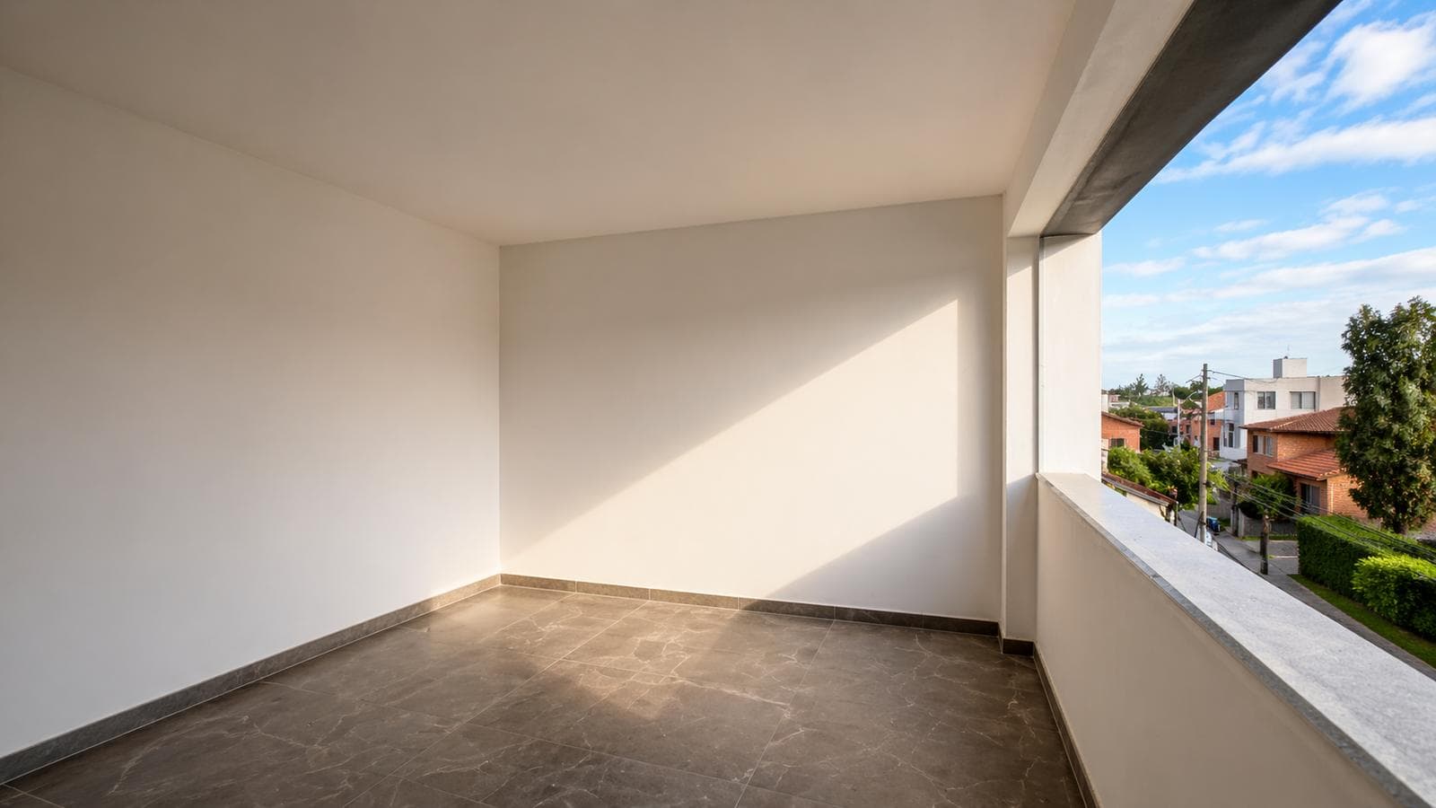 Apartment - P. Mogotes