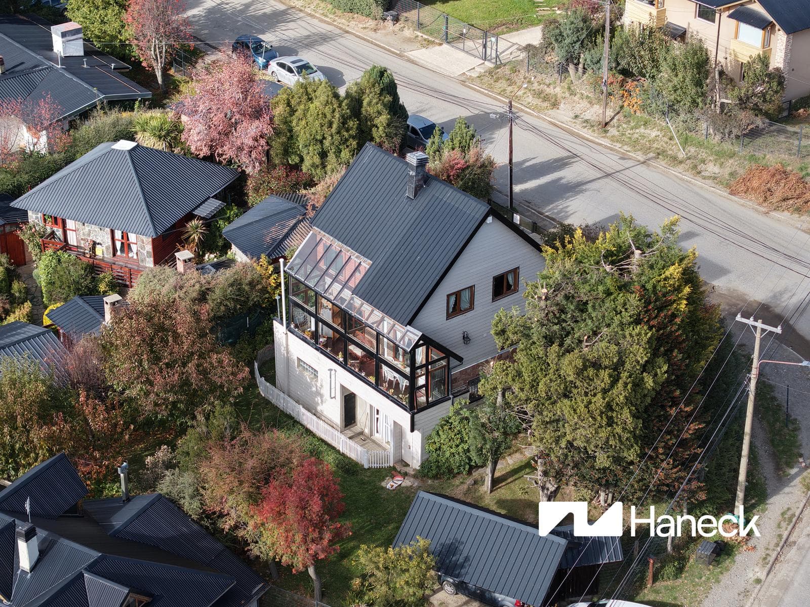 House for Sale 2 Apartments, Botanical Garden, Bariloche