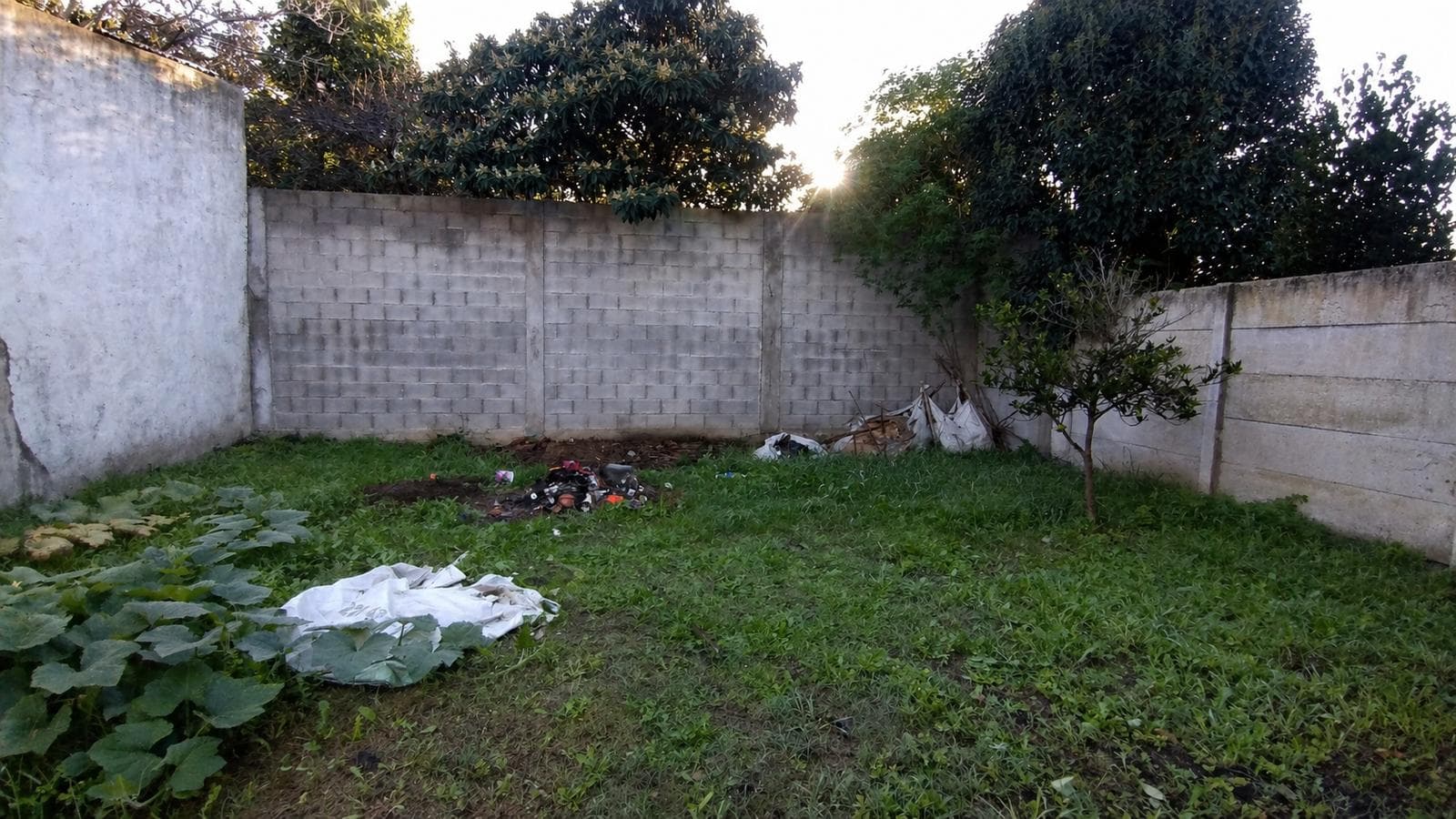 FOR SALE: LOT WITH HOUSE IN NEED OF RENOVATION IN HUDSON