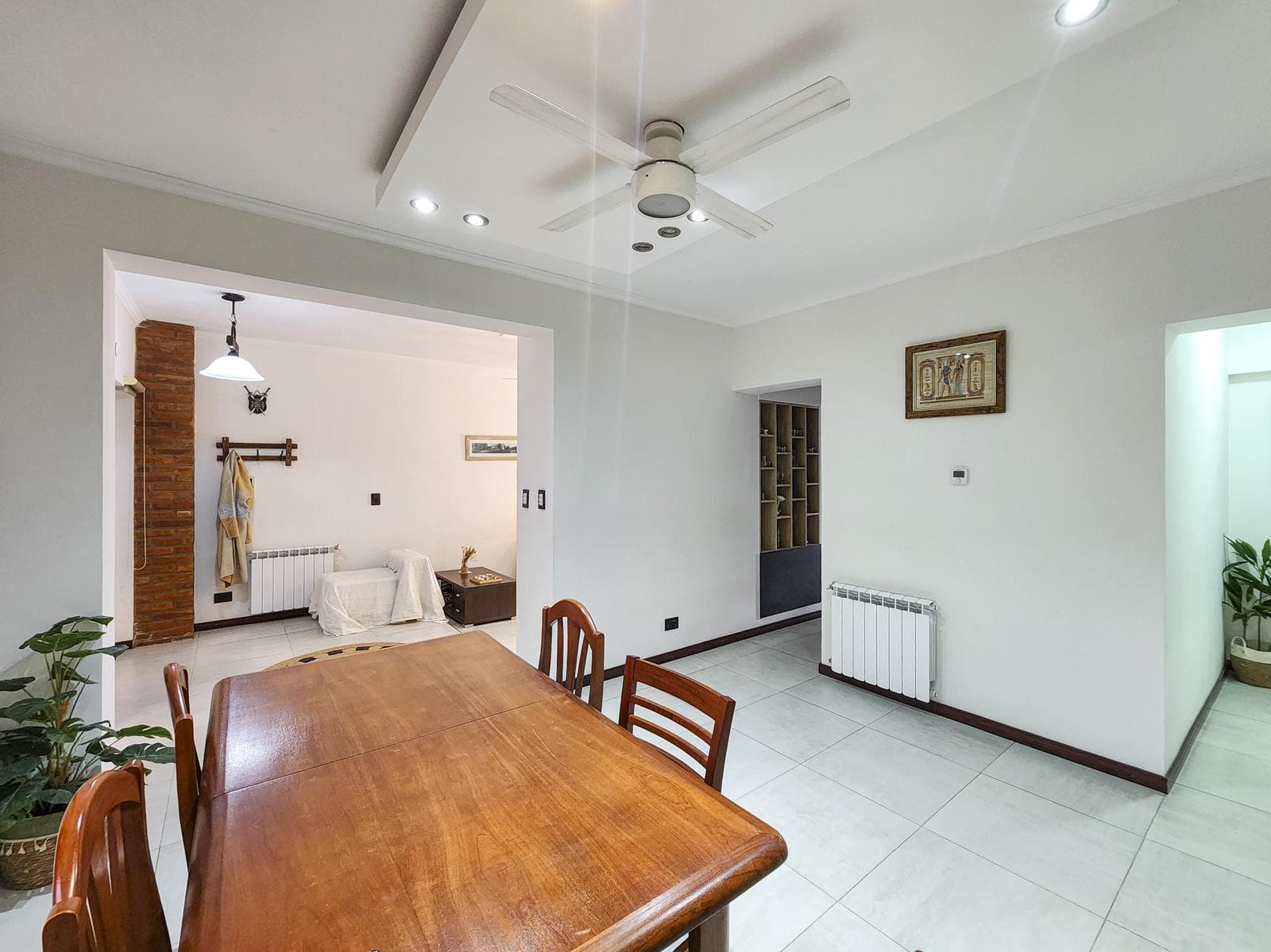 3-bedroom house with a pool, barbecue area, and garage in Fisherton