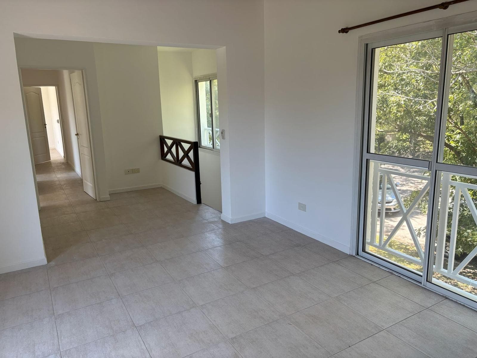 House for annual rent, 3 bedrooms, pool, La Legua neighborhood, Pilar
