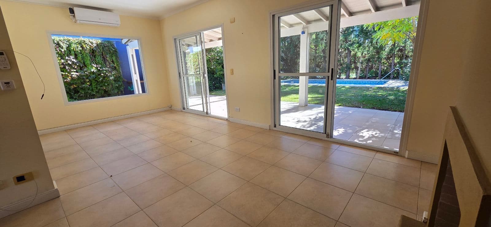 3-Bedroom House on the Lake, Portezuelo, Nordelta