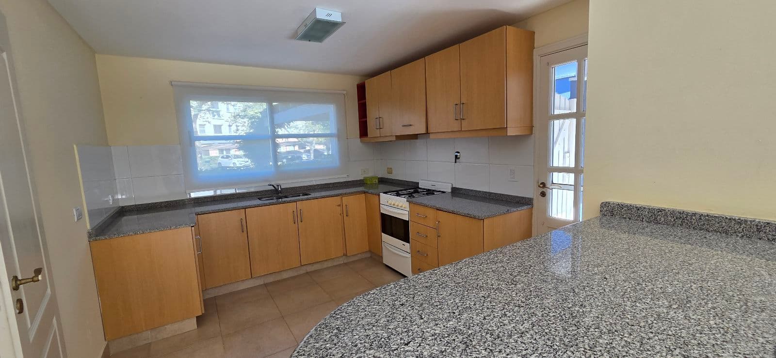 3-Bedroom House on the Lake, Portezuelo, Nordelta