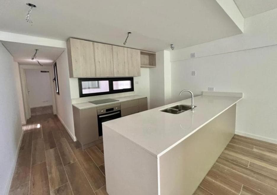 2-room apartment for sale with a terrace-style balcony in Las Cañitas