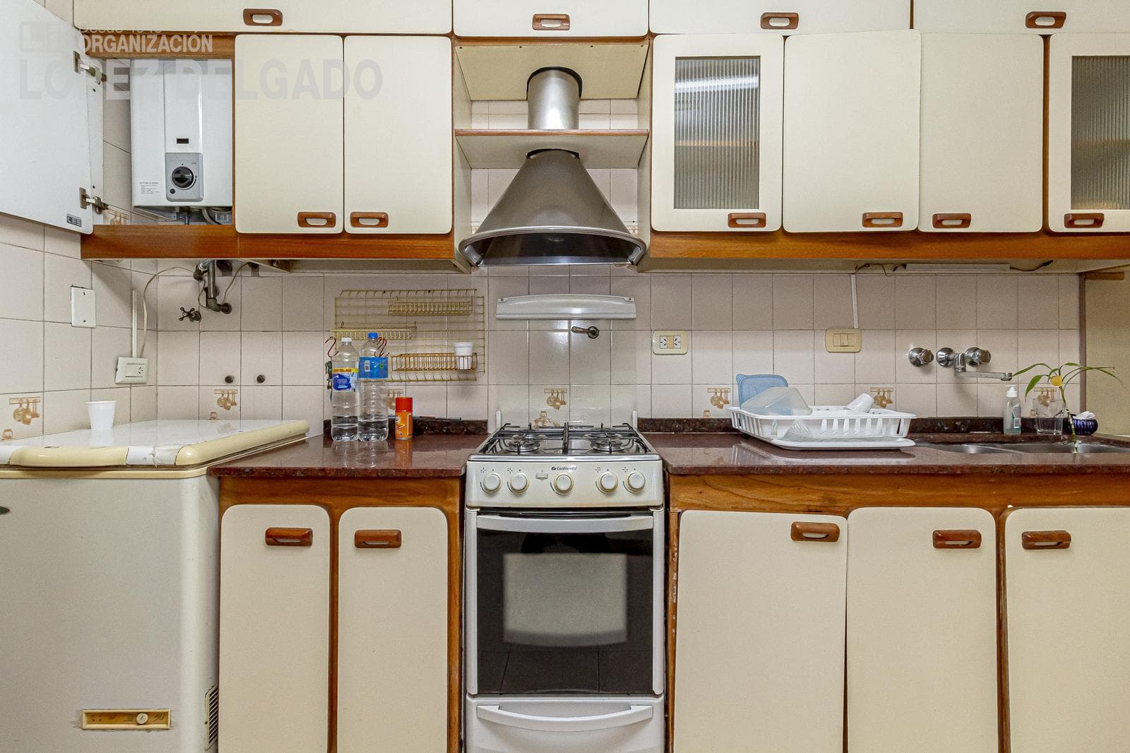 4-bedroom house with garage, backyard, and terrace in Villa del Parque