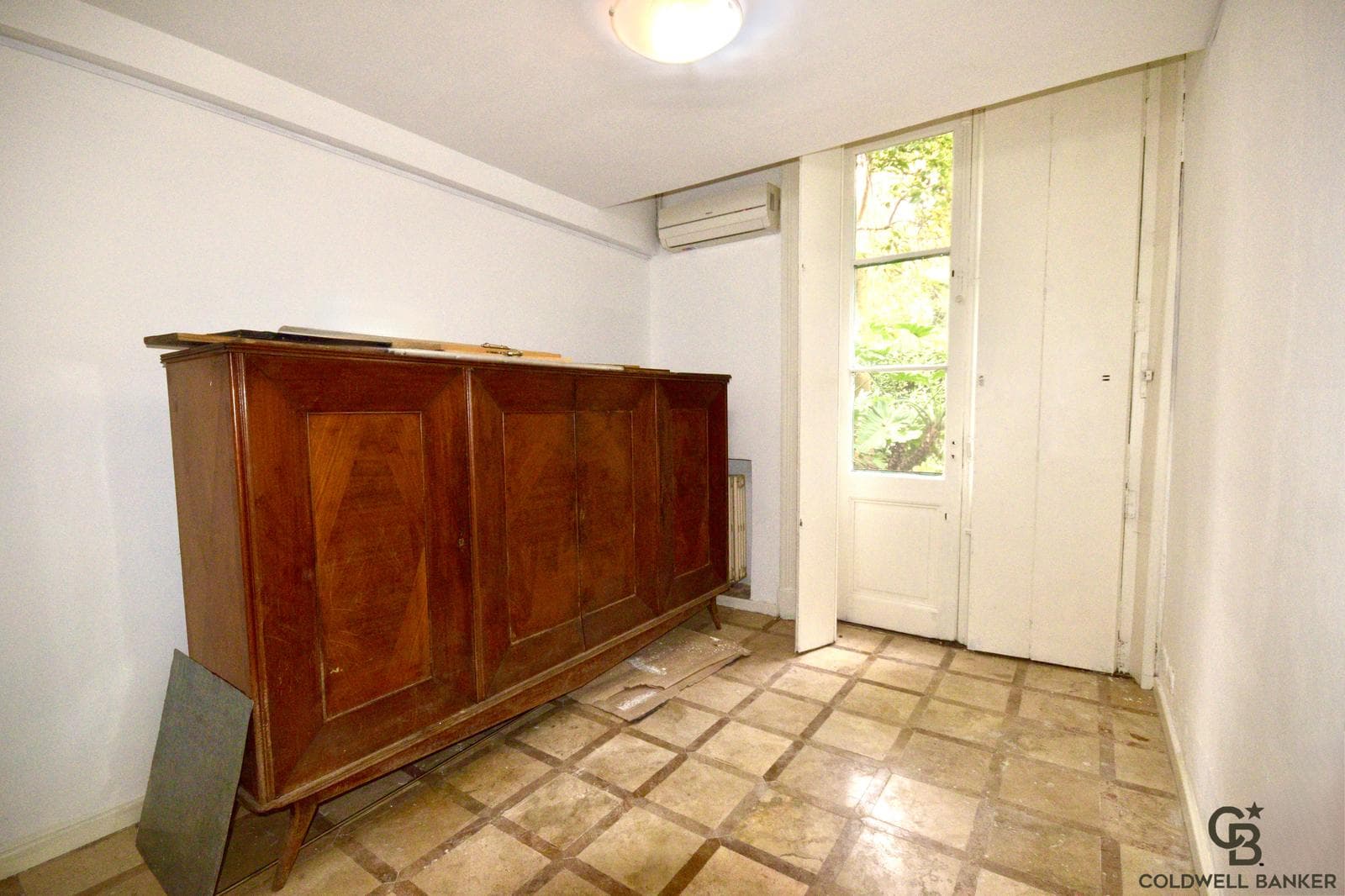 Mansion-style home in Bajo de San Isidro, just steps from the Cathedral
