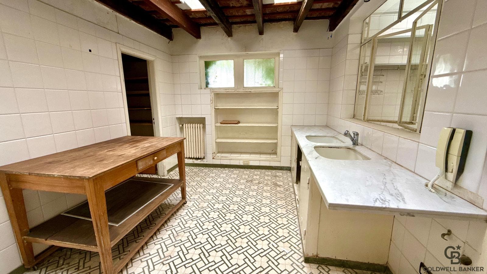 Mansion-style home in Bajo de San Isidro, just steps from the Cathedral