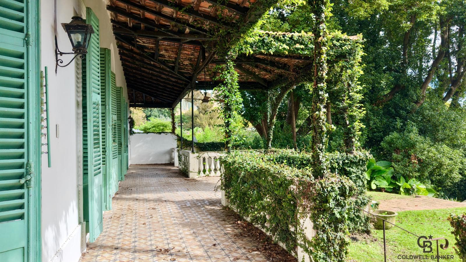 Mansion-style home in Bajo de San Isidro, just steps from the Cathedral
