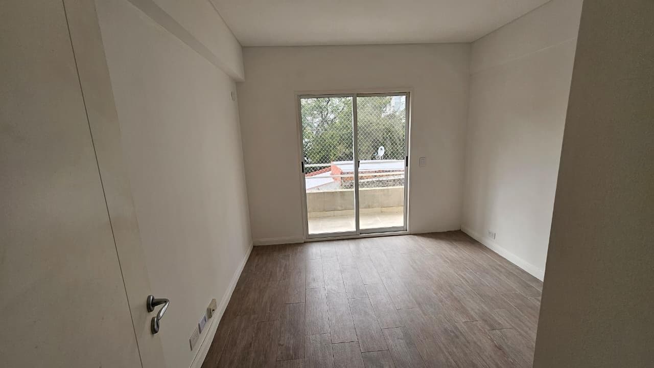 5-room apartment for sale in Nuñez