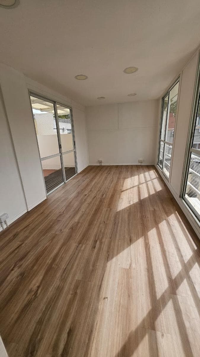 5-room apartment for sale in Nuñez