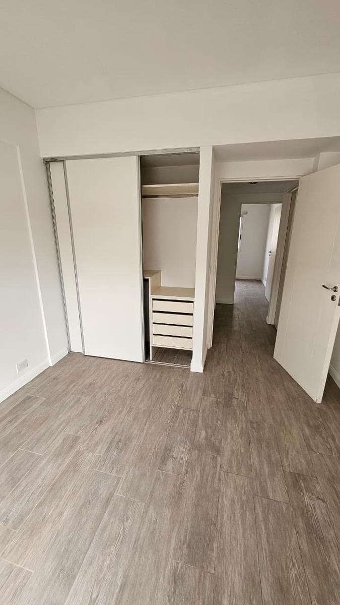 5-room apartment for sale in Nuñez