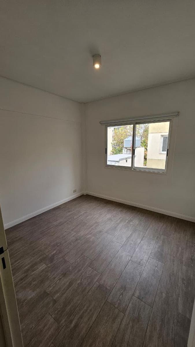 5-room apartment for sale in Nuñez