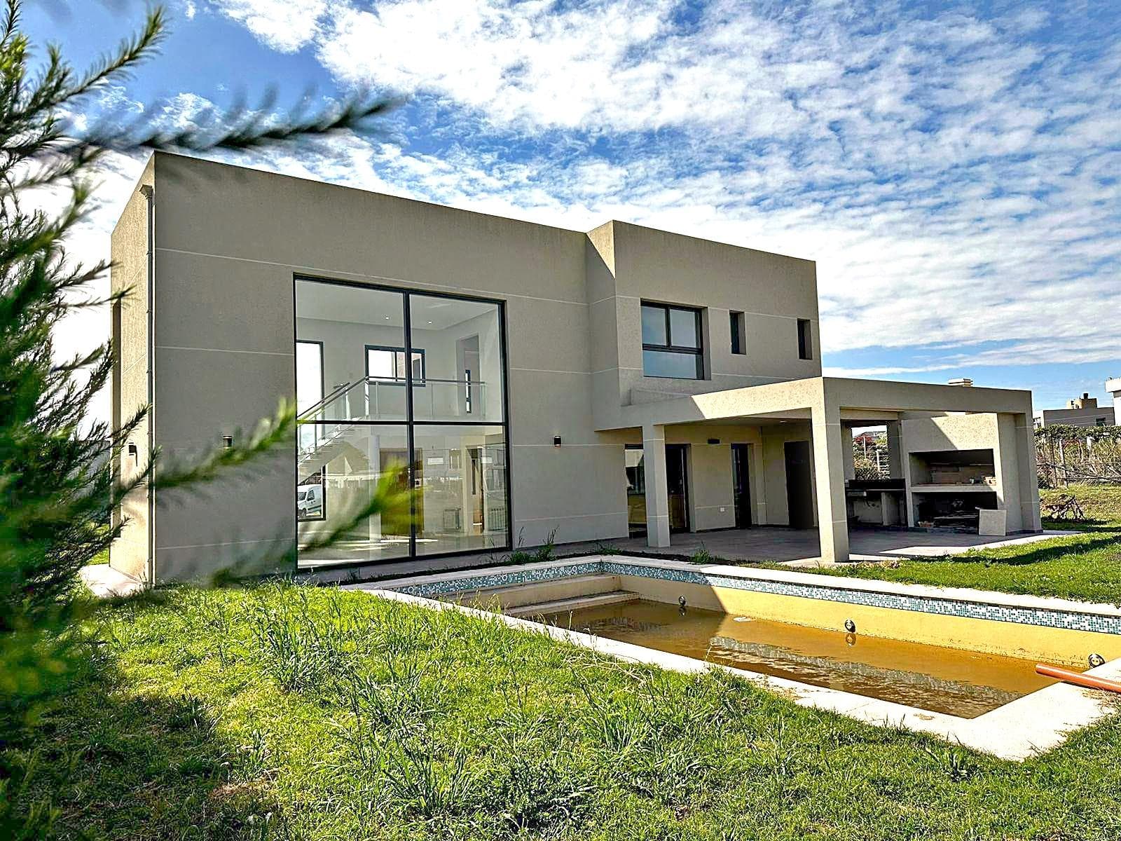 House in the Santa Juana Neighborhood