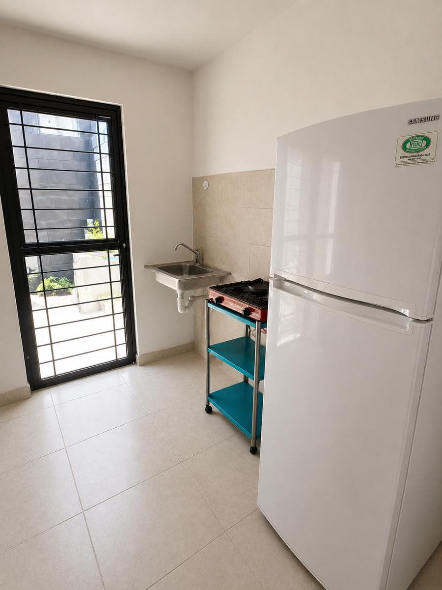 House for sale on a private street, located in Puertas de San Miguel.
