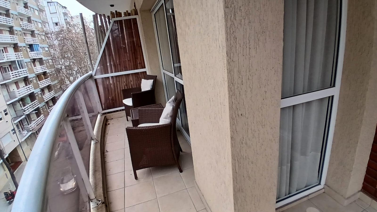 3-room apartment for sale with a balcony and garage, Downtown Mar del Plata.
