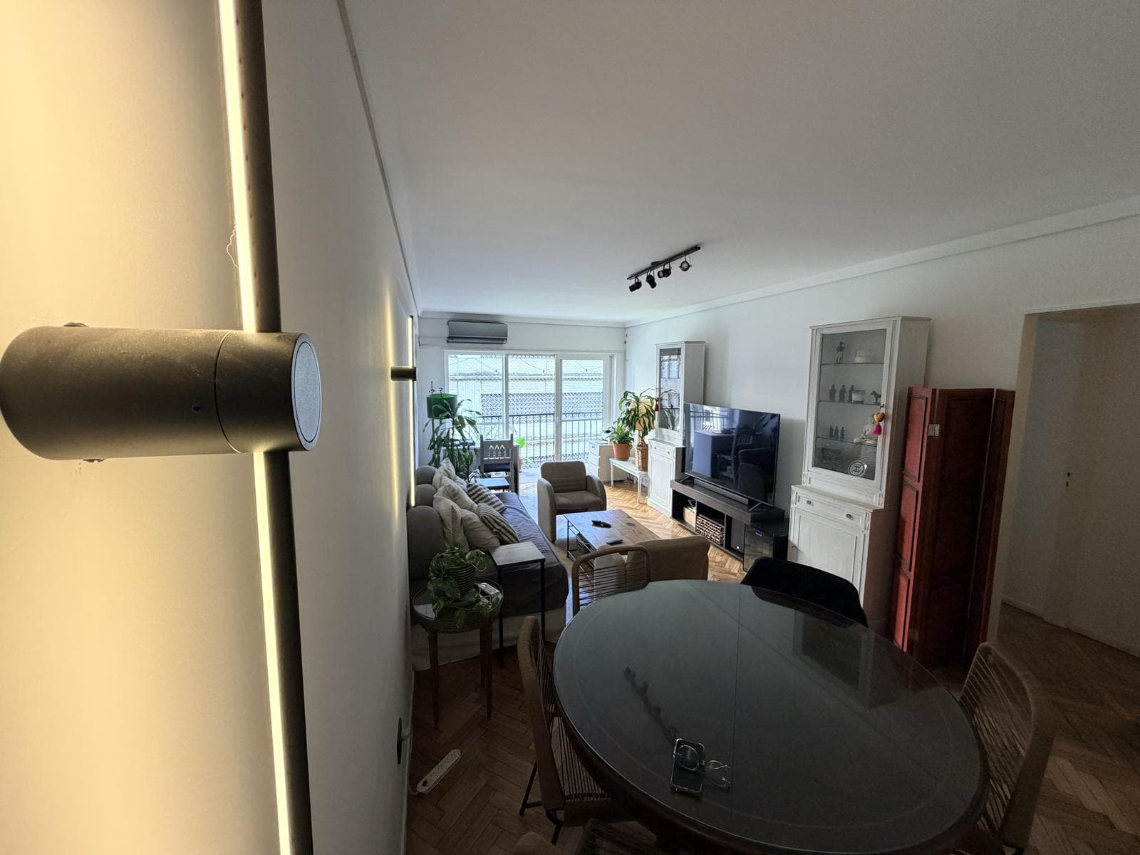 3-Room Apartment for Sale with Separate Room in Palermo, Featuring a Balcony