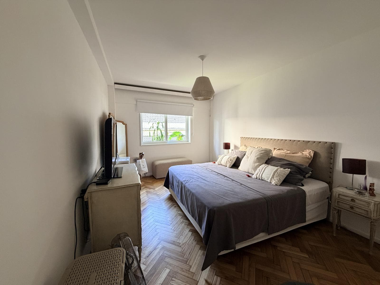 3-Room Apartment for Sale with Separate Room in Palermo, Featuring a Balcony