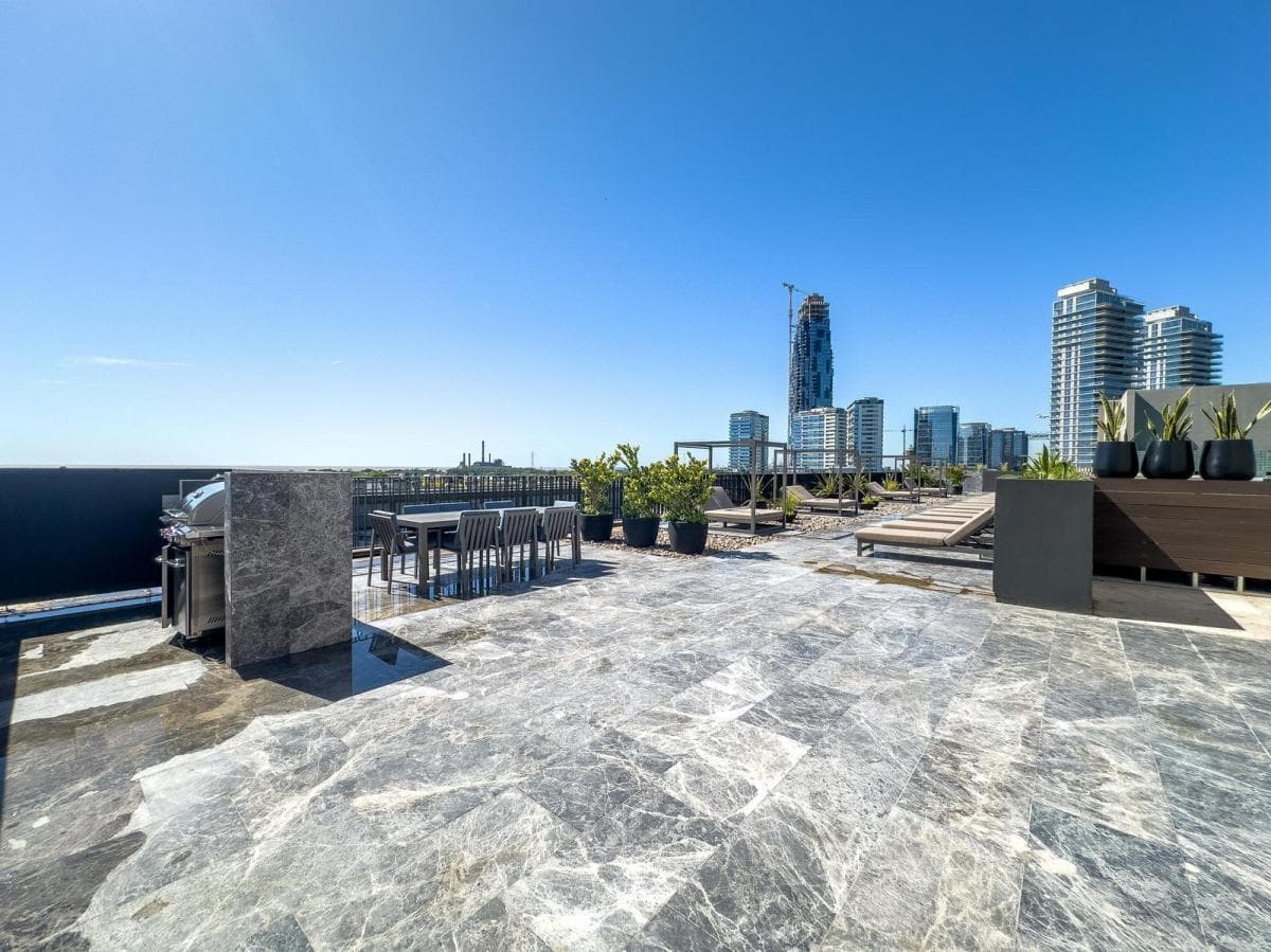 Brand-New 2-Room Apartment with Garage | Lumiere Boulevard, Puerto Madero | Airbnb Investment