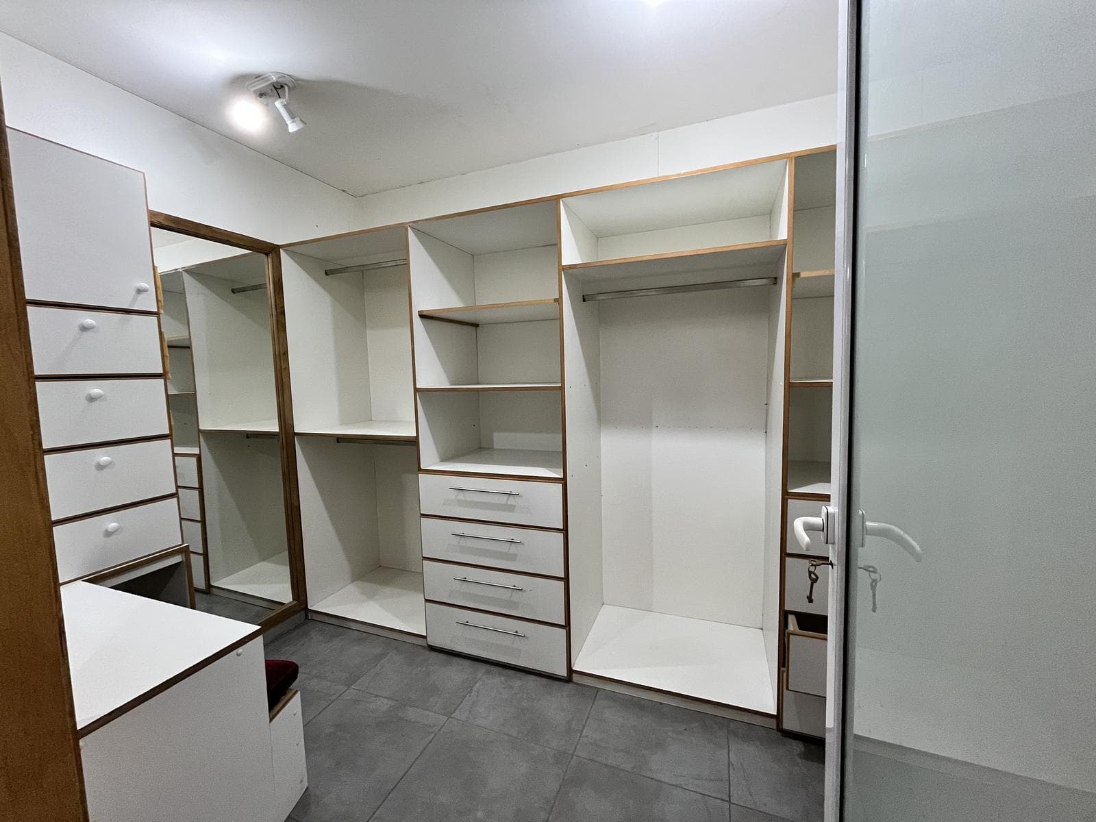 House for Sale in the Los Carolinos Neighborhood - Carrodilla