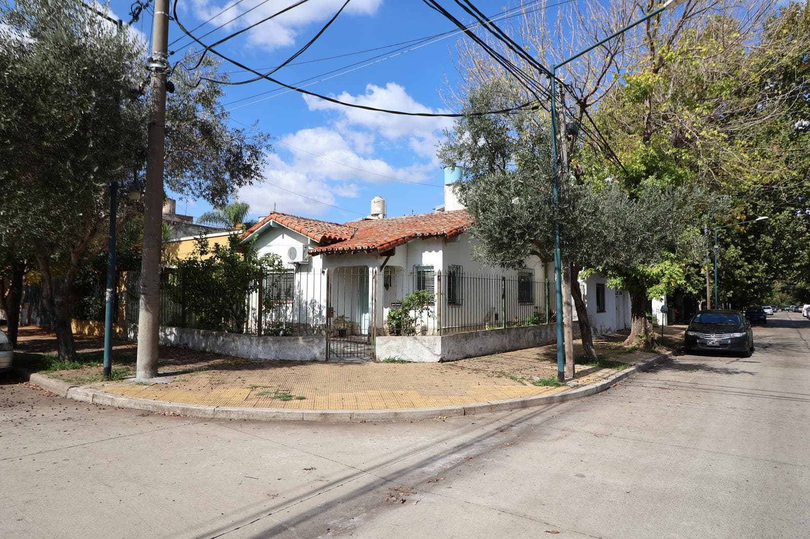 5-room house in need of renovation for sale in Martínez