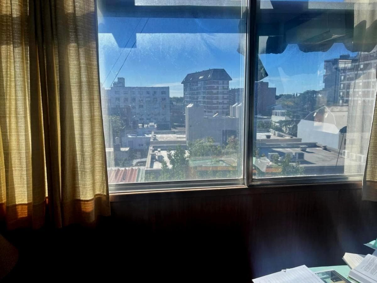 Office in S. Isi—Downtown