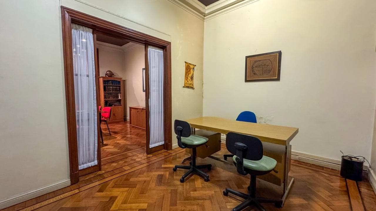 4-Bedroom Apartment for Sale in Tribnales