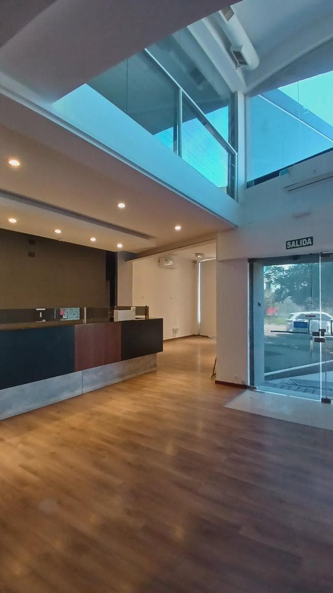 IMPORTANT: Office for RENT
