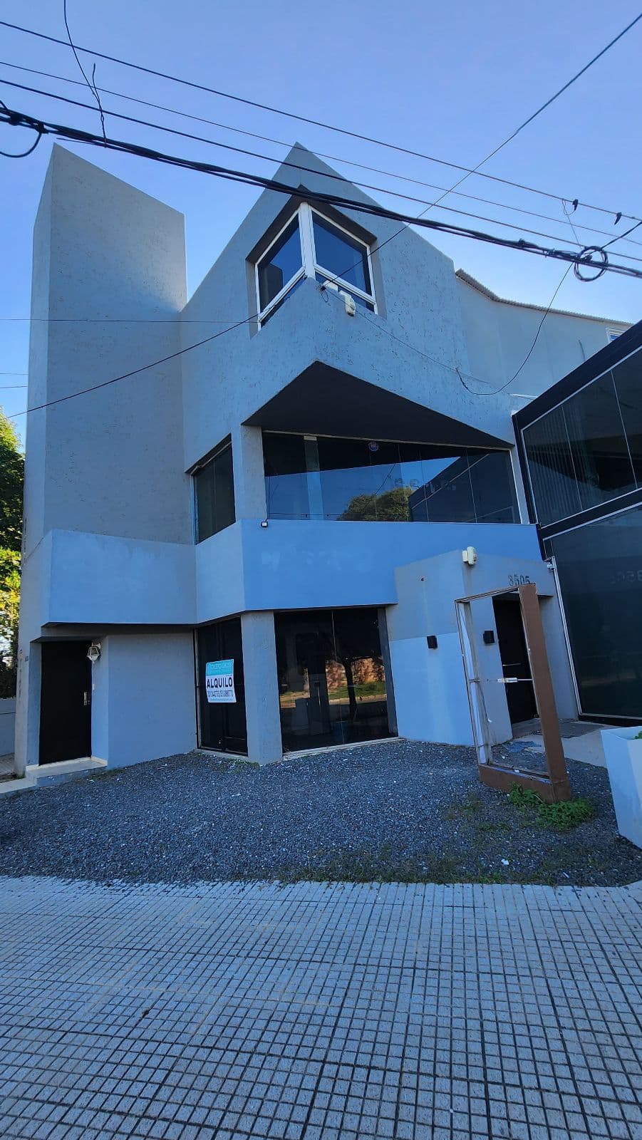 IMPORTANT: Office for RENT