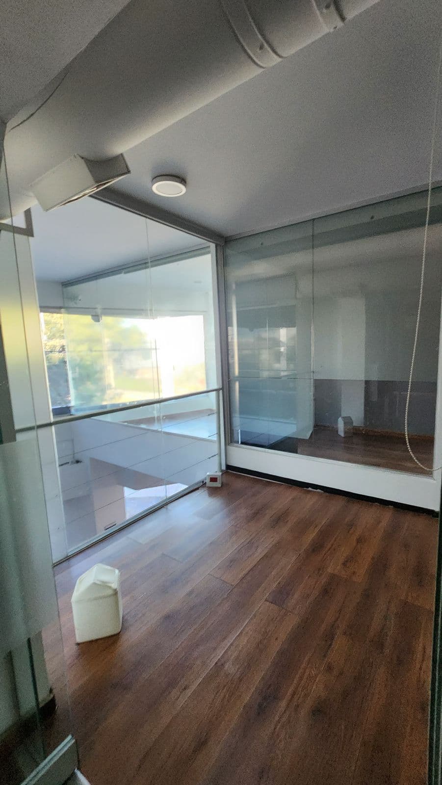 IMPORTANT: Office for RENT