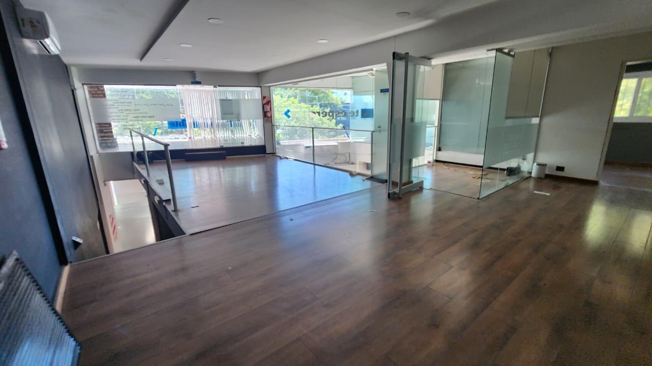 IMPORTANT: Office for RENT