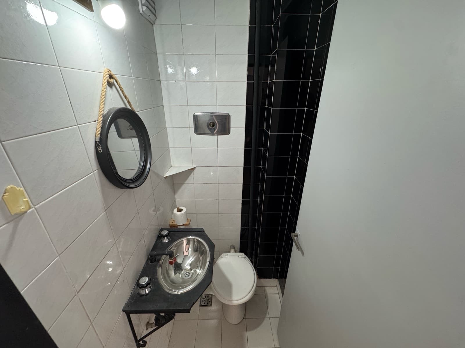 Spacious and Bright 3-Room Apartment | Downtown Quilmes