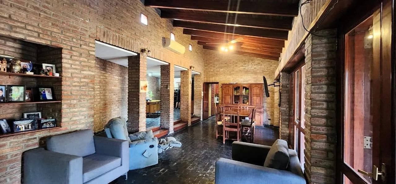 House in Villa Belgrano, Mariotte 6500
