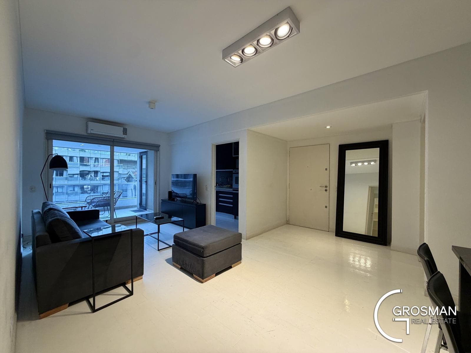 3-Bedroom Apartment for Rent with Garage and Terrace Balcony at Live Hotel, Palermo Hollywood!