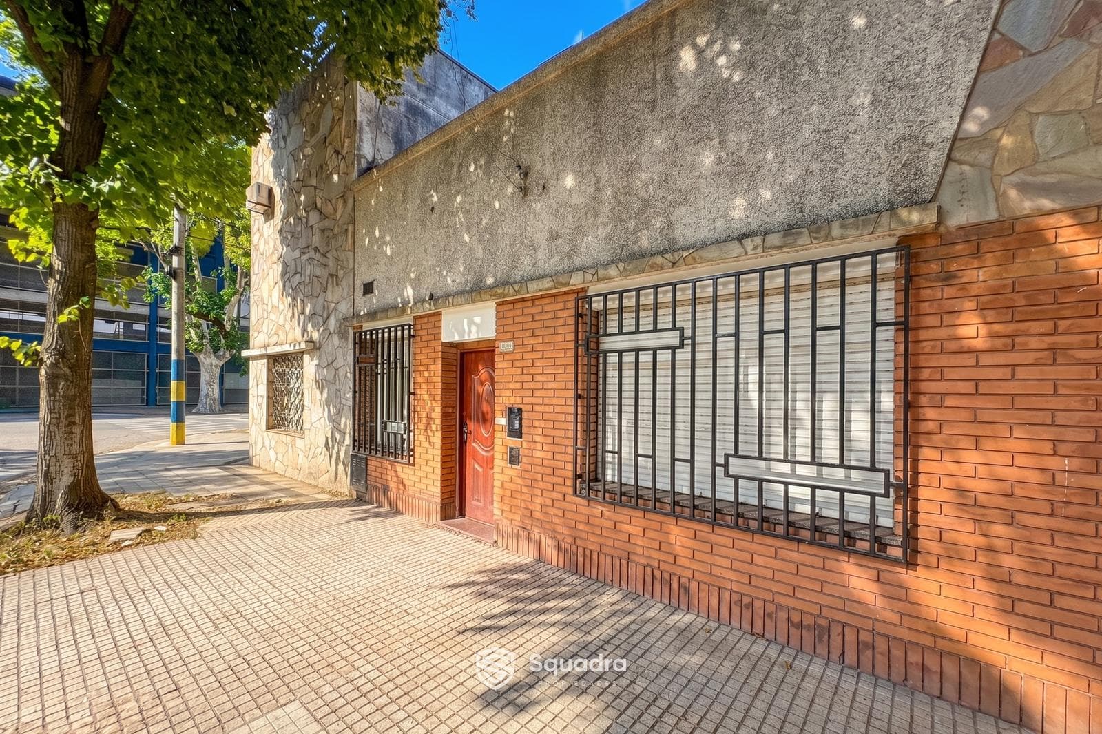FOR SALE - 1-BEDROOM HOUSE WITH A PATIO, ARROYITO.