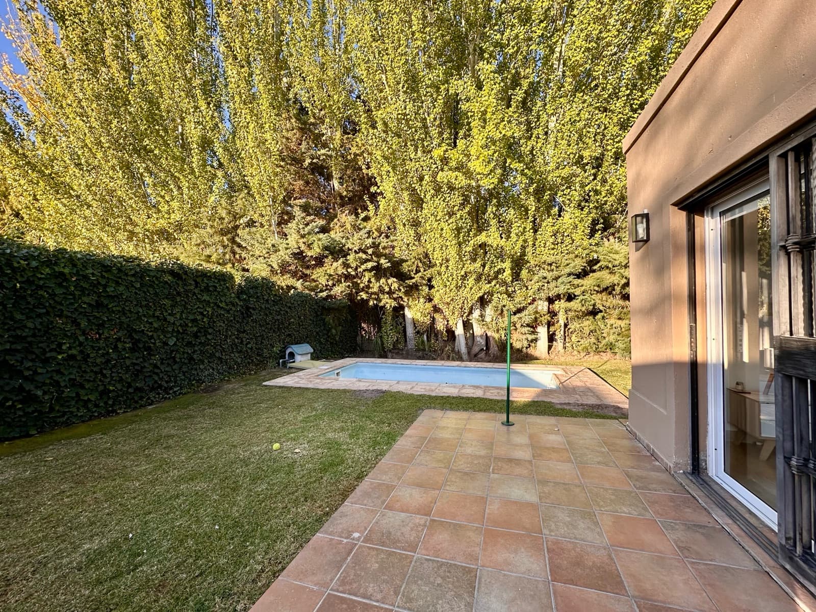 House in Chacras De Coria