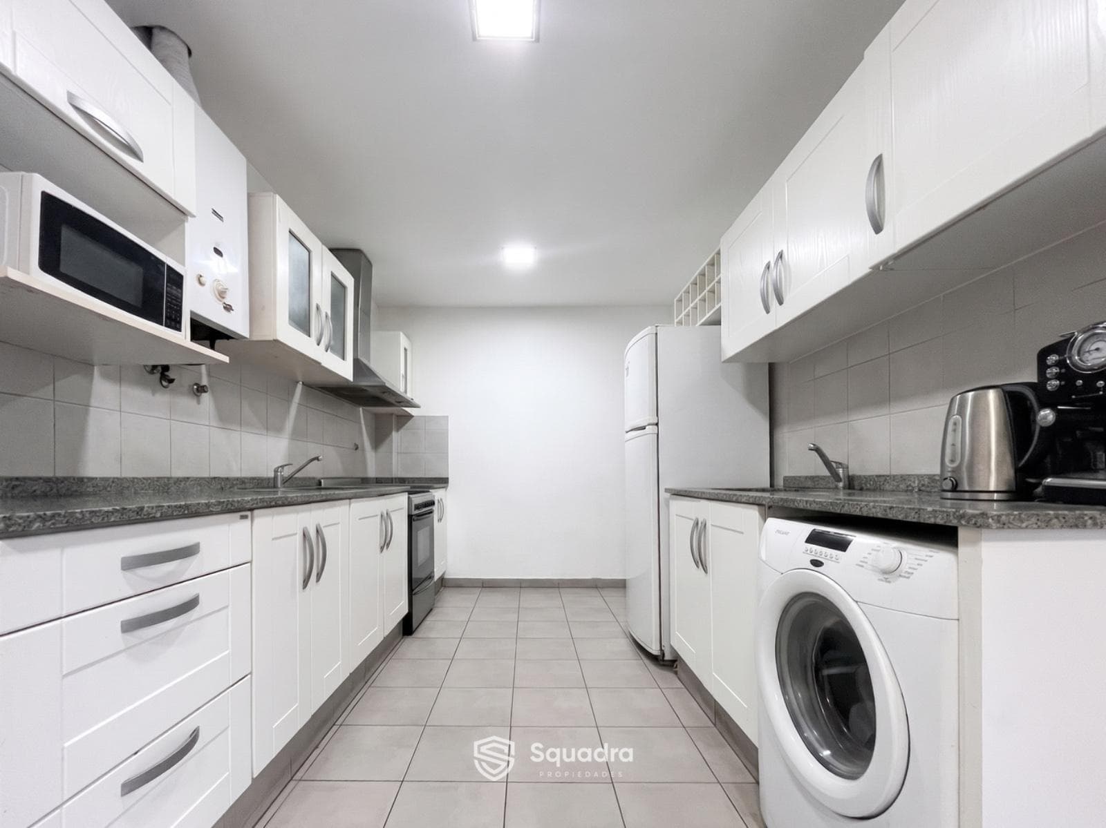 FOR SALE | TRADE - 3-bedroom house with utility room, garage, patio, and terrace - Abasto neighborhood, Rosario.