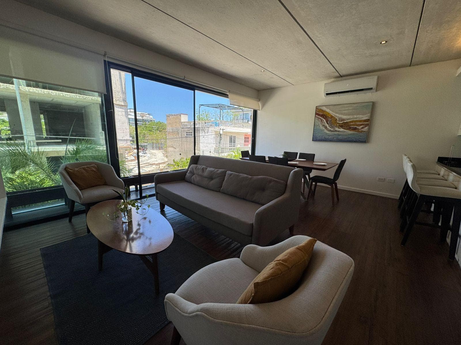 Fully equipped, furnished, and decorated 2-bedroom apartment—ready to move in!