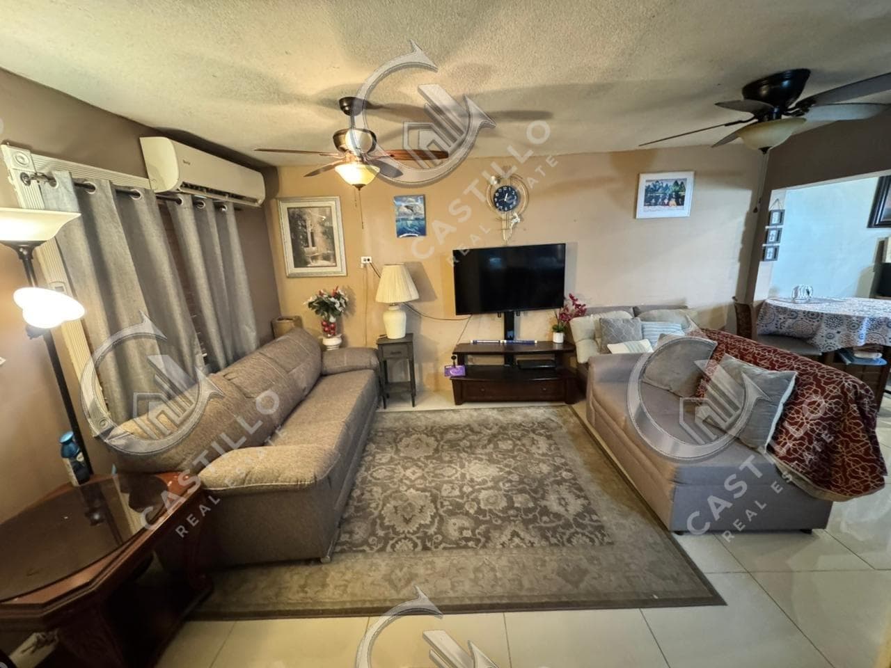 House for Sale in Villa del Rey, Phase 2, Mexicali, BC