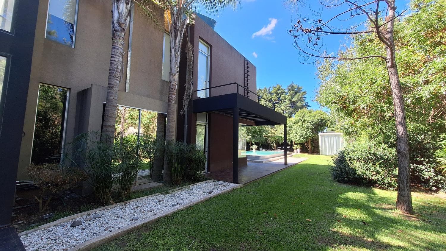 5-Room House for Rent in the La Montura Gated Community
