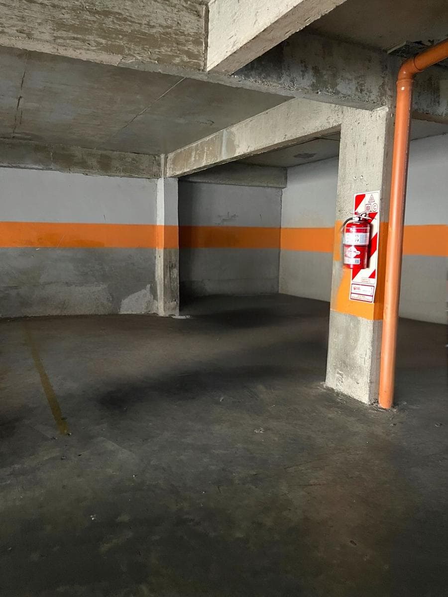 Great Deal! Covered Parking Space in Almagro, Just a Few Meters from Avda. Córdoba