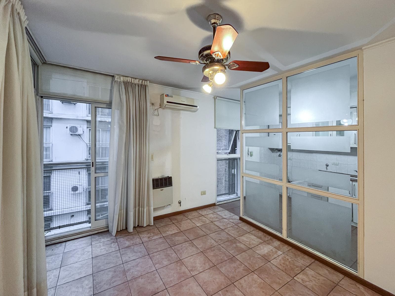 Great deal on a 2-bedroom apartment in the riverfront area
