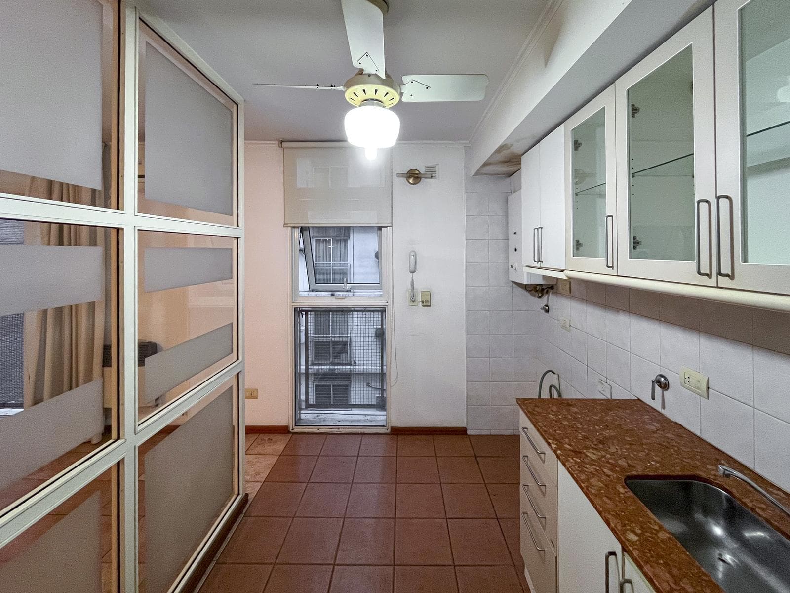 Great deal on a 2-bedroom apartment in the riverfront area