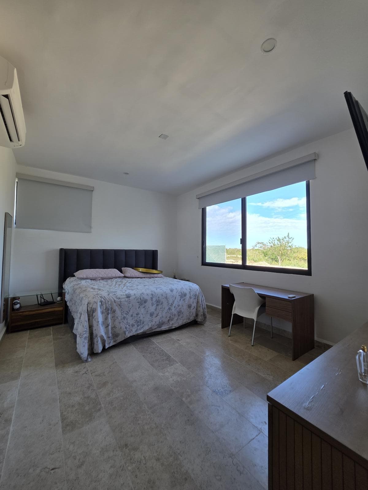 House for Sale: Unica Living