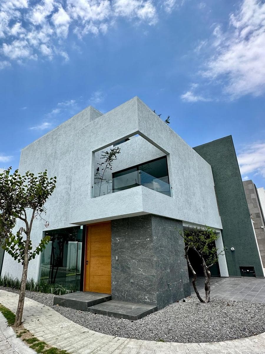 Blvd. de Los Lagos, Lomas de Angelópolis, III, 72865 Santa Clara Ocoyucan, Puebla