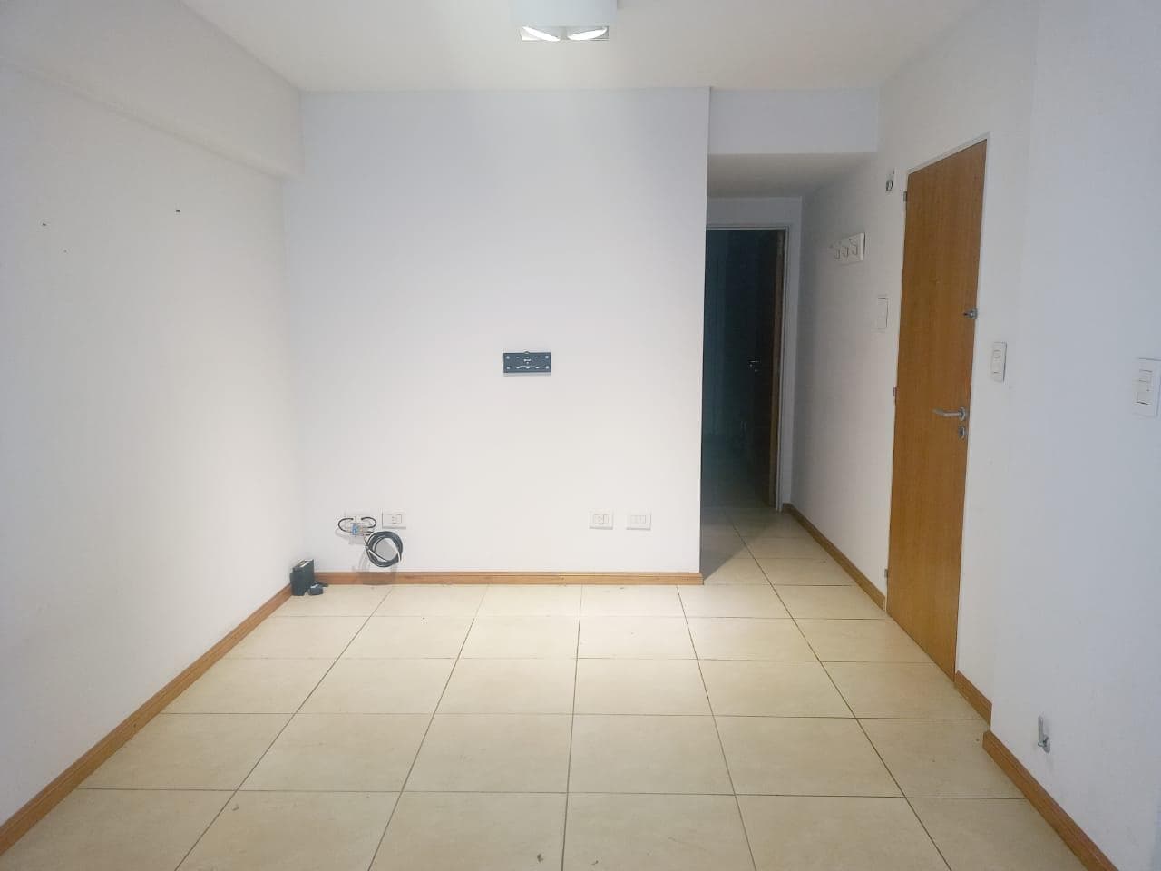 1-Bedroom Apartment for Sale in Downtown Rosario - Ideal for Investors, Currently Rented